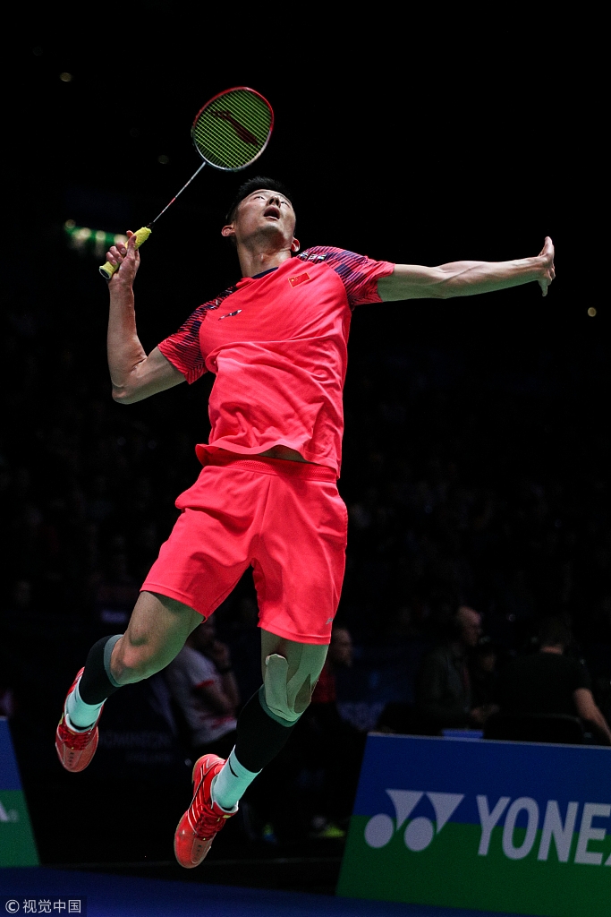 在篮球场上 在篮球场上