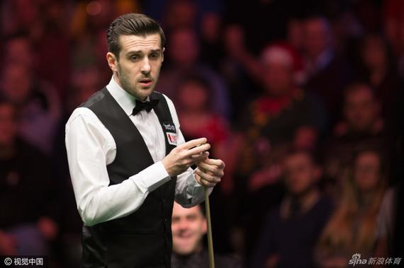 通过积极的 通过积极的