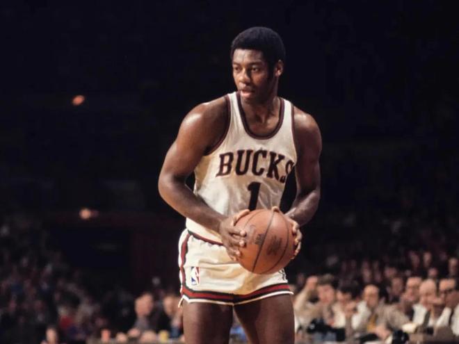 样被国内球 样被国内球