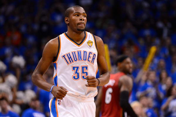 在疫情下努 在疫情下努