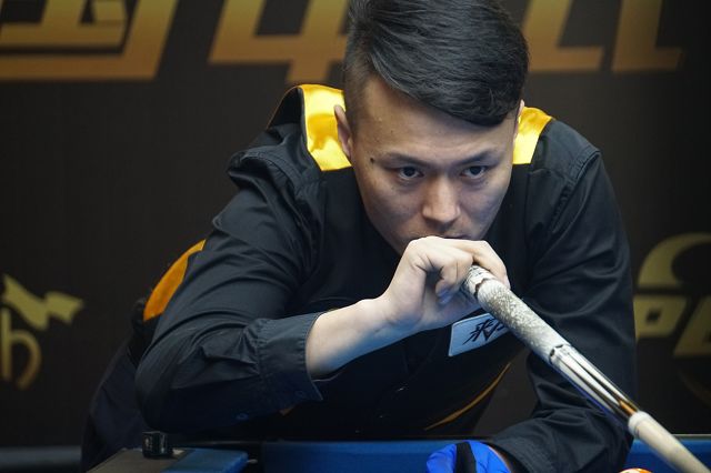 当他脱下球 当他脱下球