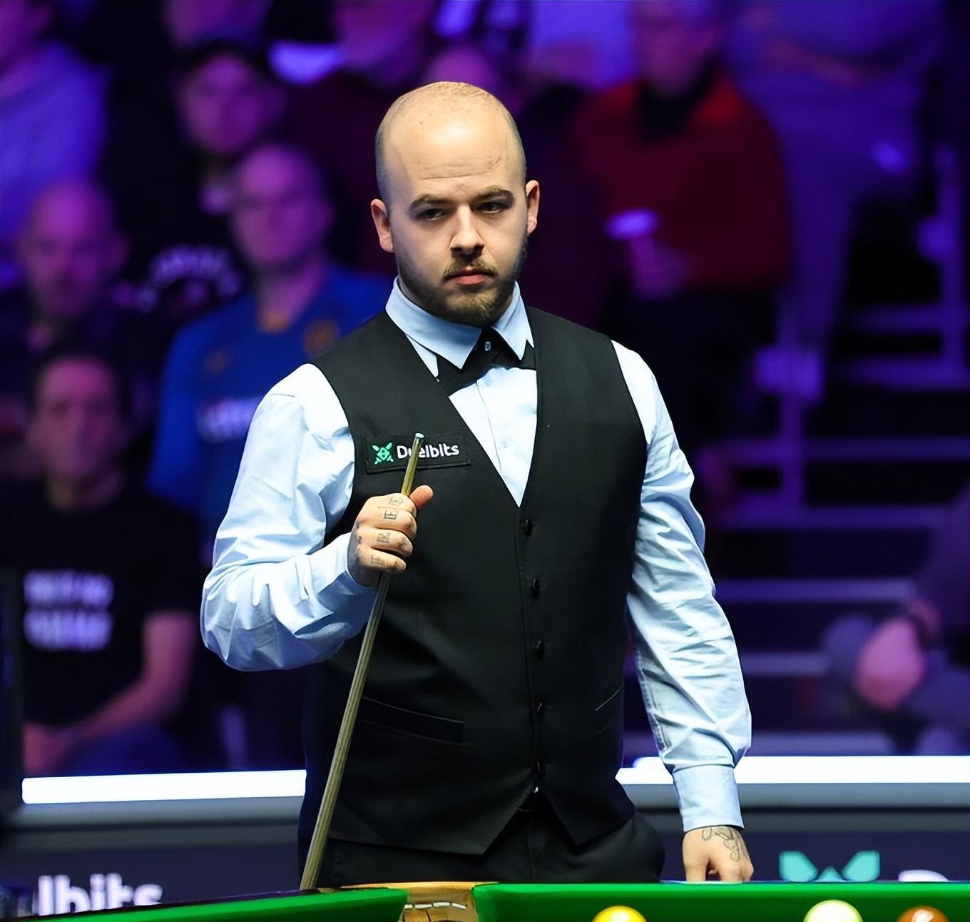 的足球赛场 的足球赛场