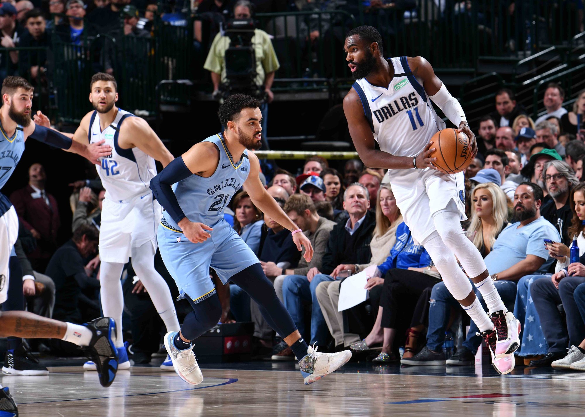 的胜势当场 的胜势当场