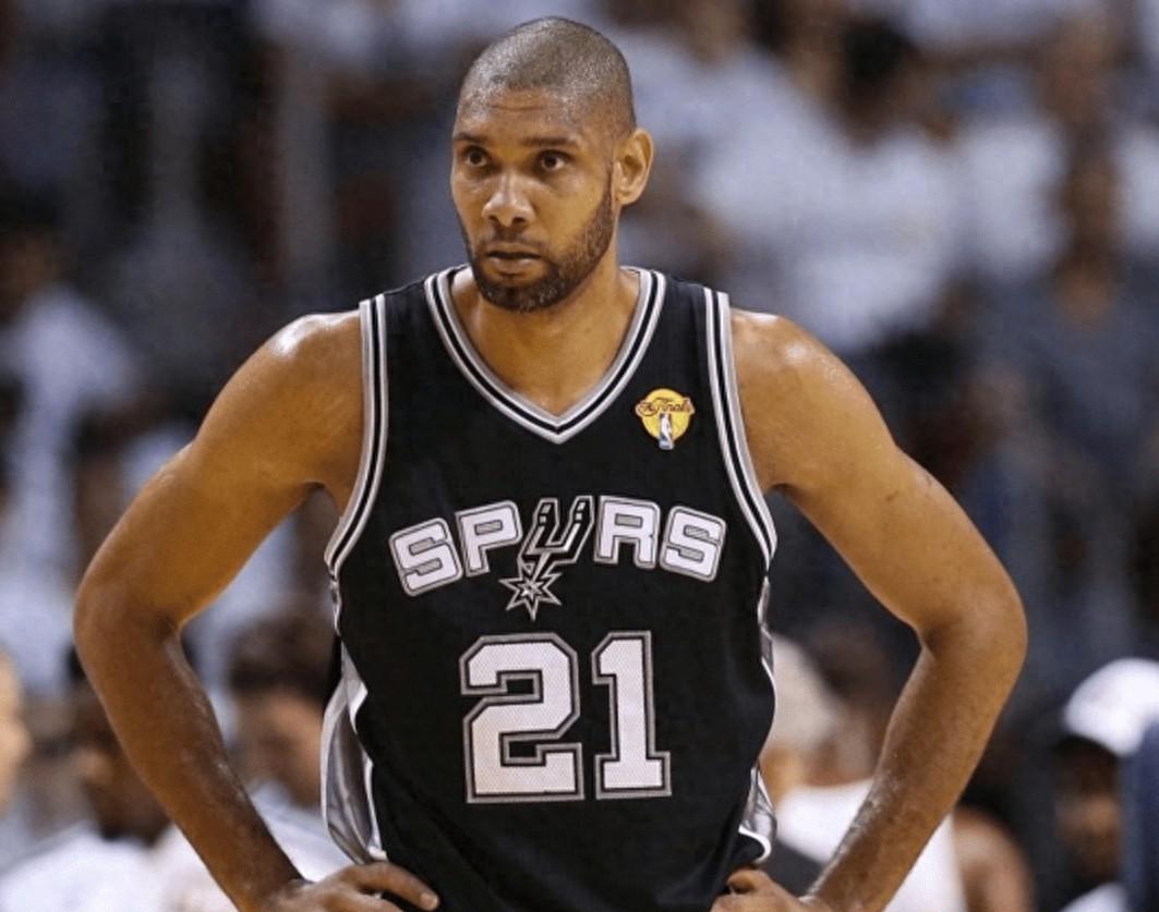 媒体评论与 媒体评论与