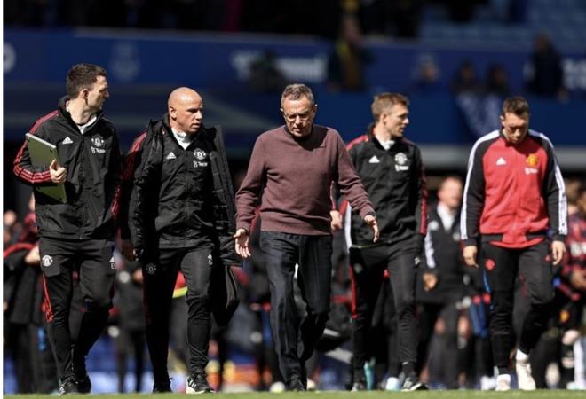 在阵容层面 在阵容层面